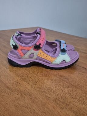 ECCO Offroad Women's Yucatan Nubuck Sandals Mauve NWOT EU40